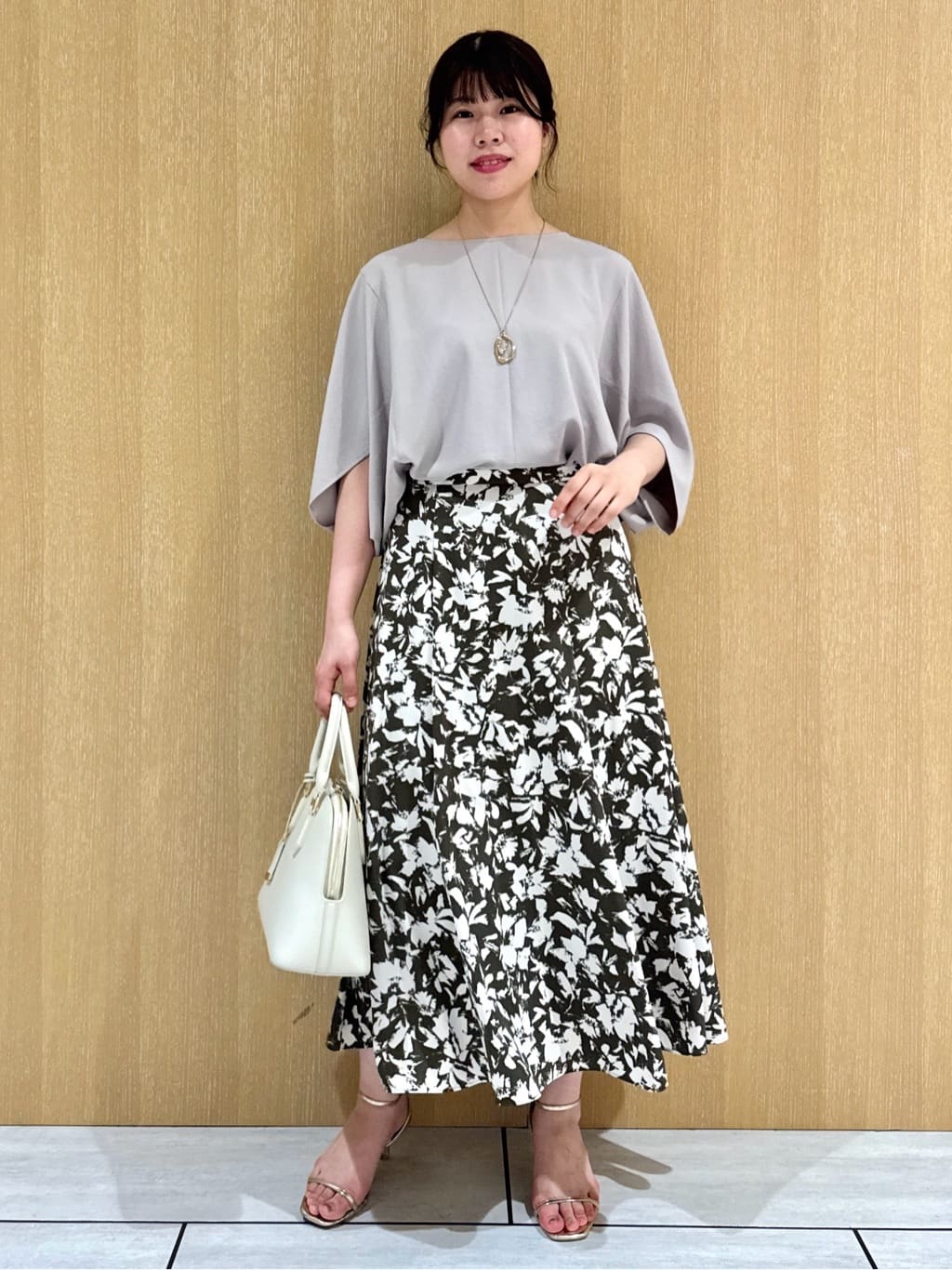 nanaさんの「UNTITLED｜◆ビッグトップネックレス」を使ったコーディネート