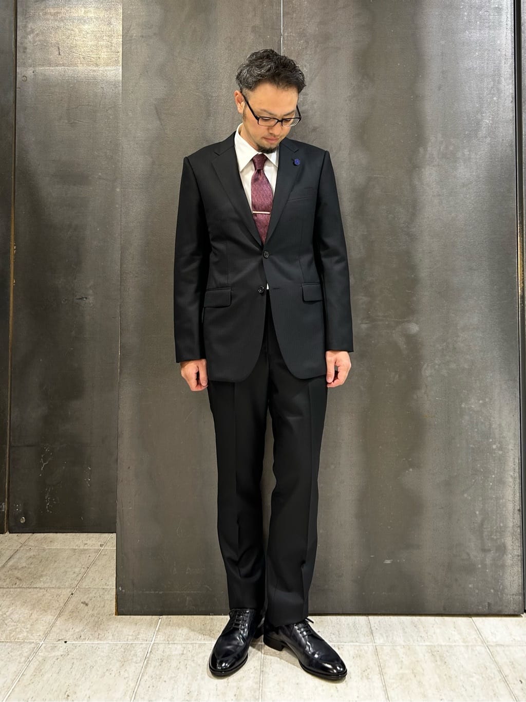 coheyさんの「TAKEO KIKUCHI｜【Made in JAPAN】矢絣（やがすり）スーツ／スリーピース対応」を使ったコーディネート