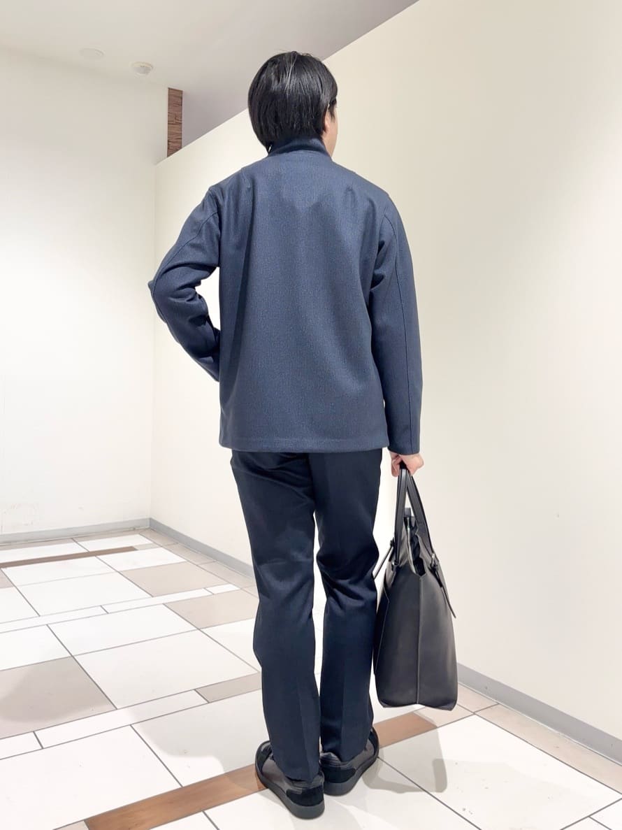 及川さんの「TAKEO KIKUCHI｜【DOWN FABRIC】ダウンファブリック スタンドカラーブルゾン」を使ったコーディネート