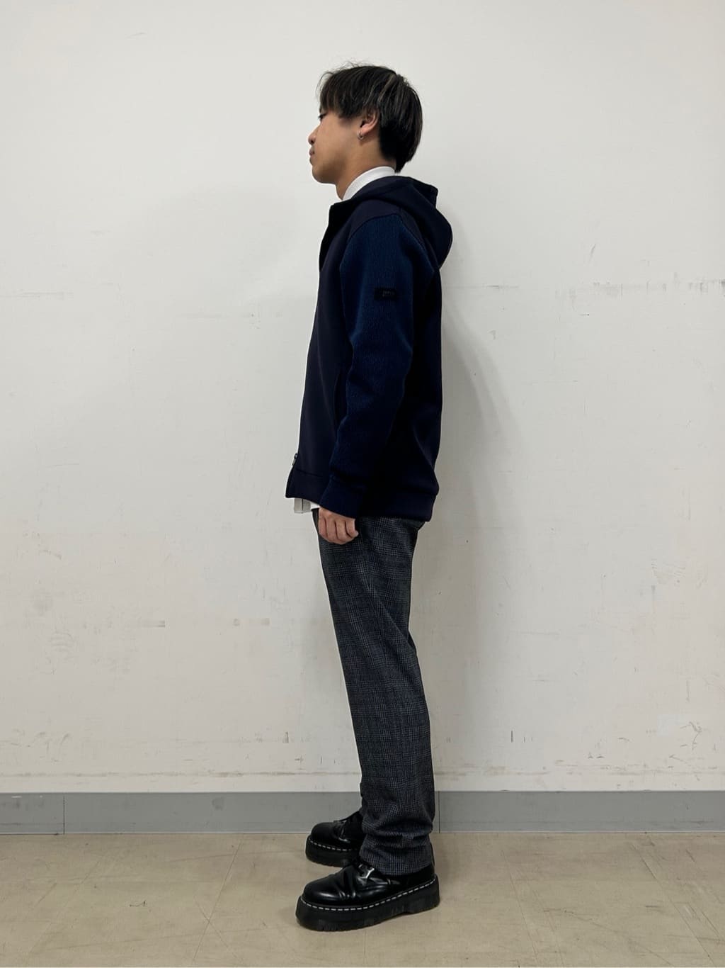Hiroさんの「TAKEO KIKUCHI｜【抗菌防臭/シーズンレス】シアサッカー ジャージシャツ」を使ったコーディネート
