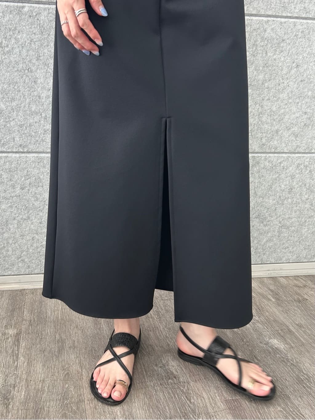 honoka Aさんの「CODE A｜slit jersey dress」を使ったコーディネート
