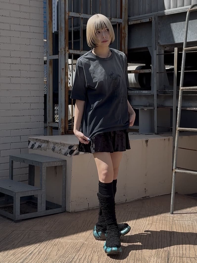 川本葵さんの「tk.TAKEO KIKUCHI｜◆K&rsquo;PJT by AYUTA 『VINTAGE T－shirt』」を使ったコーディネート