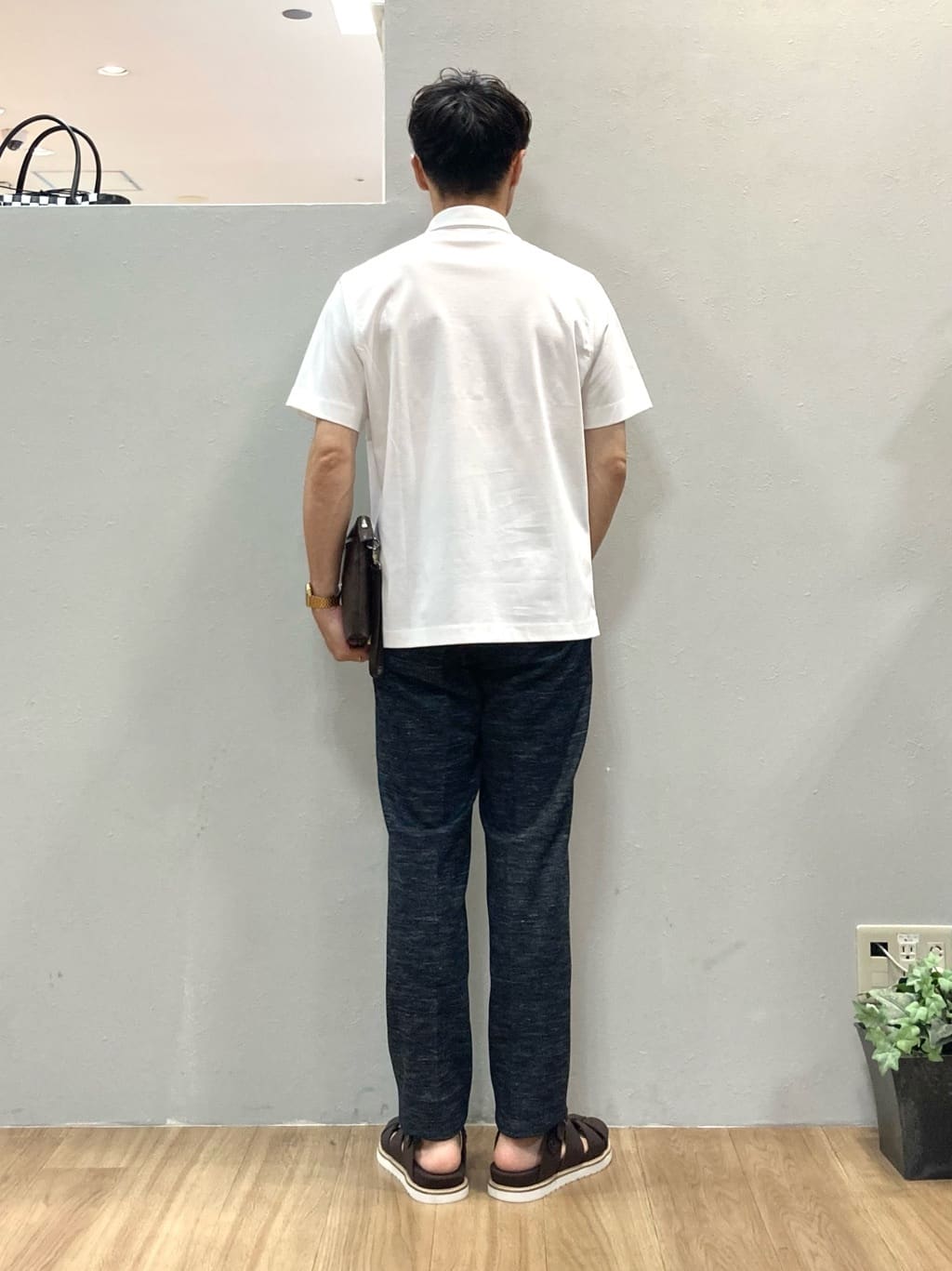 シュンさんの「TAKEO KIKUCHI｜【尾州織】リネンブレンド メッシュパンツ」を使ったコーディネート