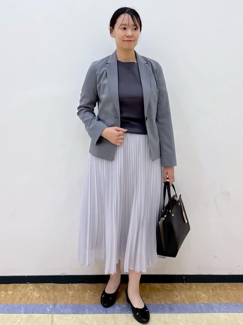 akariさんの「index｜《6色展開／XS-LLサイズ》ドライタッチ デザインスリーブニット【洗濯機洗い可／接触冷感／抗ピル】」を使ったコーディネート