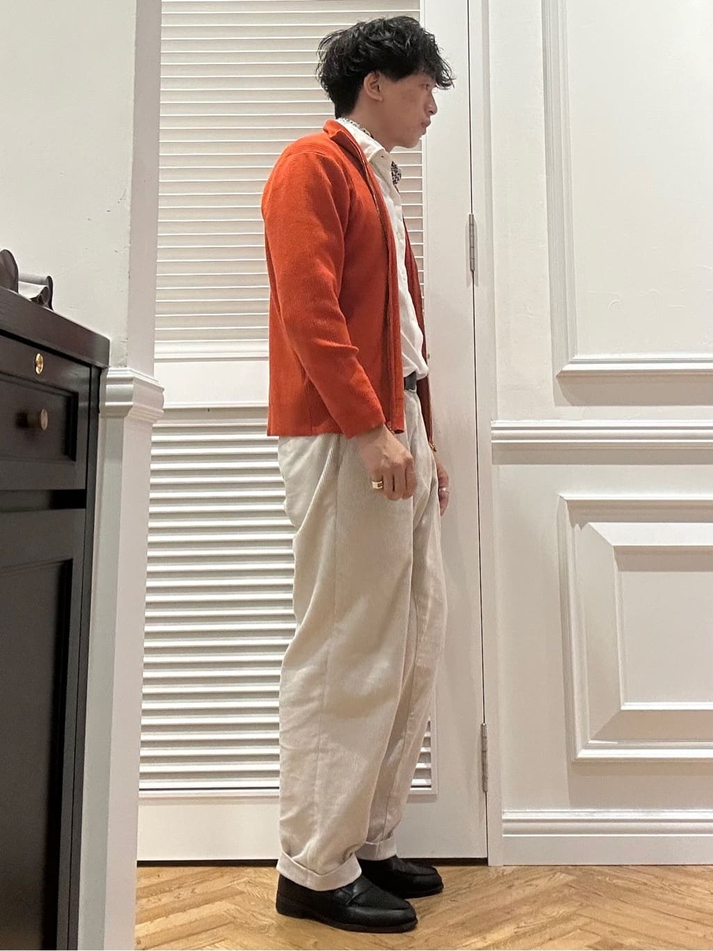 須田　慎二郎さんの「DRESSTERIOR｜【撥水加工/Safari5月号掲載】ローファー」を使ったコーディネート