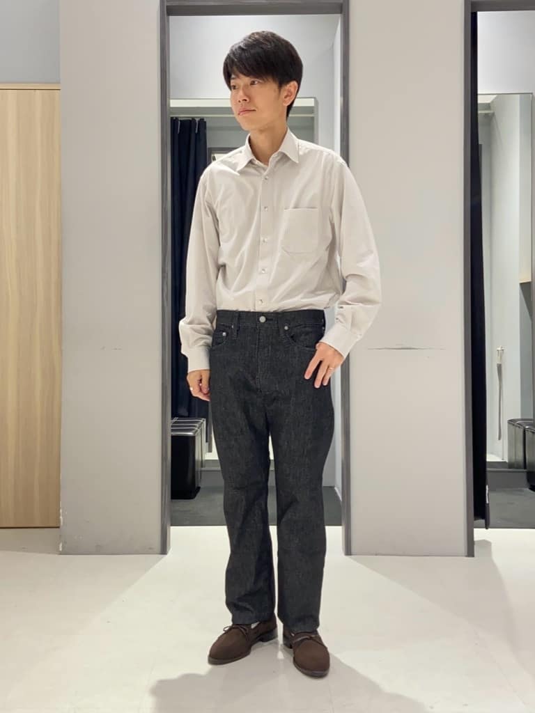 わいずみさんの「TAKEO KIKUCHI｜【モンスターストレッチ】日本製 ワンウォッシュ デニムパンツ」を使ったコーディネート