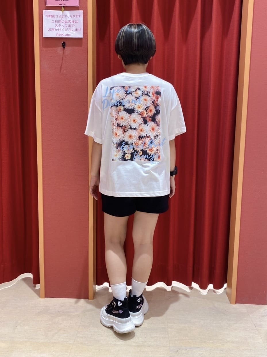 ひなたさんの「」を使ったコーディネート
