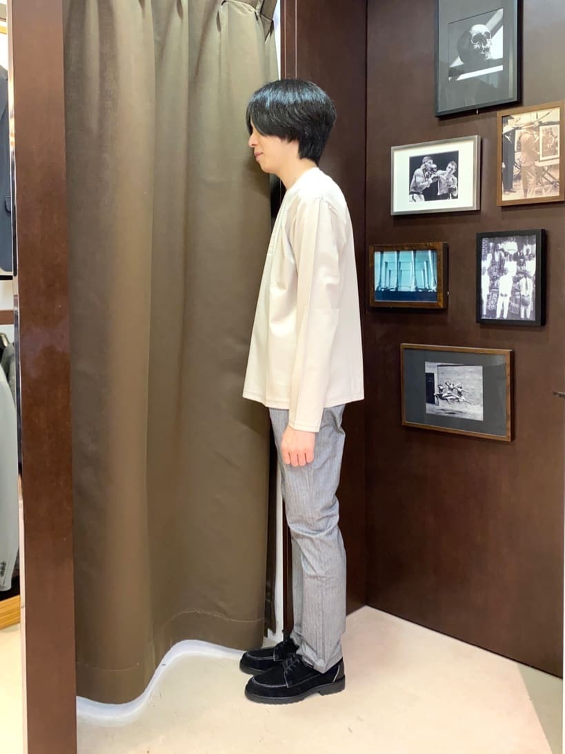 コバヤシさんの「TAKEO KIKUCHI｜【Made in JAPAN】播州織 ヘリンボン ストレート パンツ」を使ったコーディネート