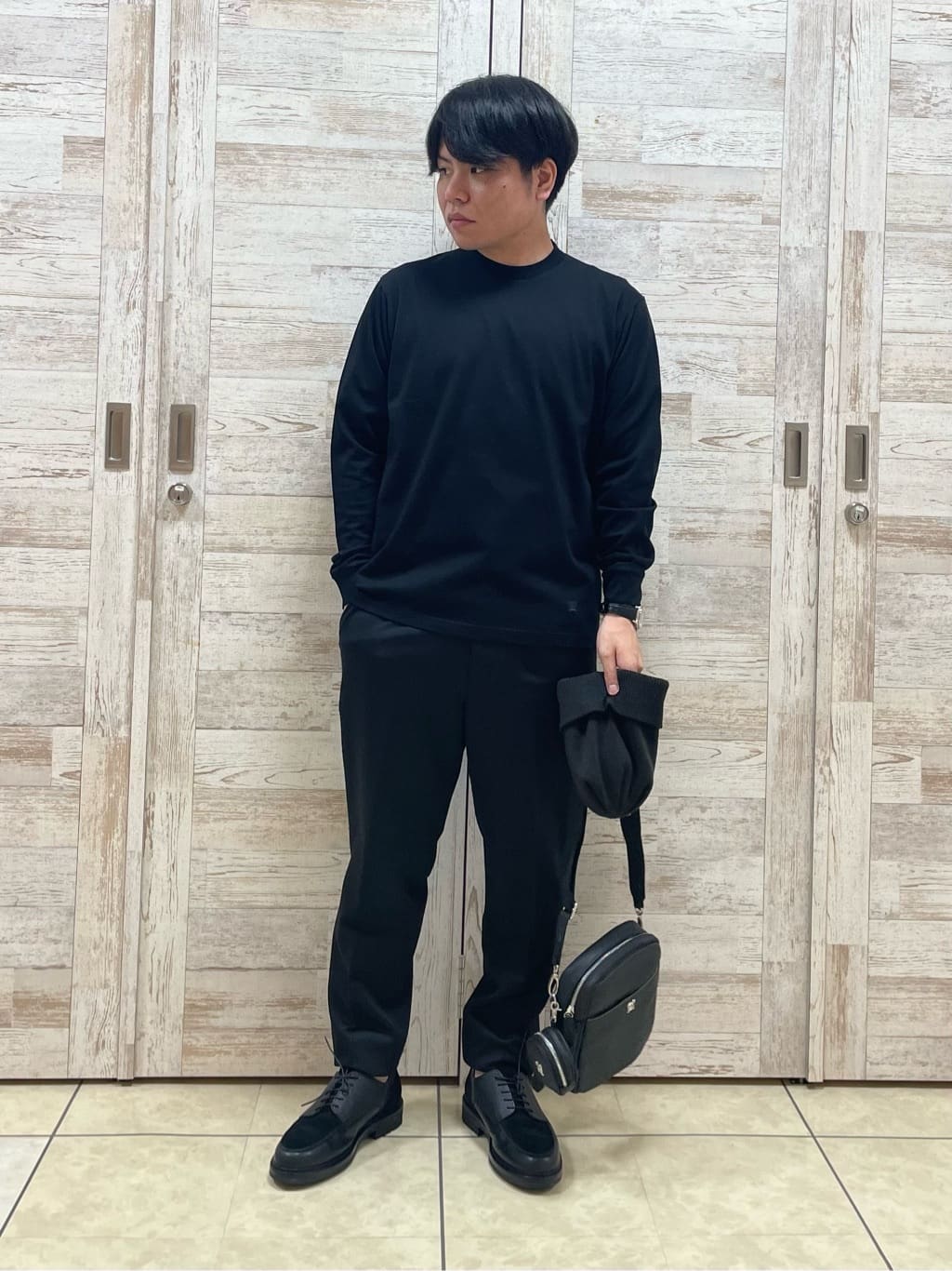 Suehiroさんの「TAKEO KIKUCHI｜」を使ったコーディネート