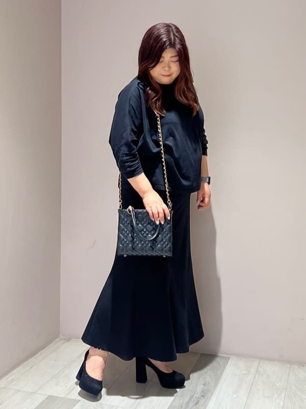 yumiさんの「ESPERANZA｜チャンキーヒール厚底パンプス」を使ったコーディネート
