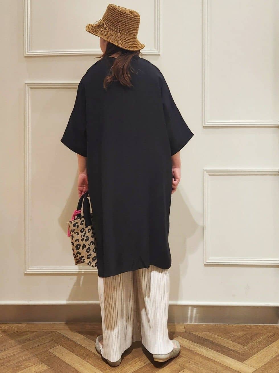 Pさんの「SHOO･LA･RUE｜◆【洗える】楽してほっそり見え カットプリーツパンツ」を使ったコーディネート