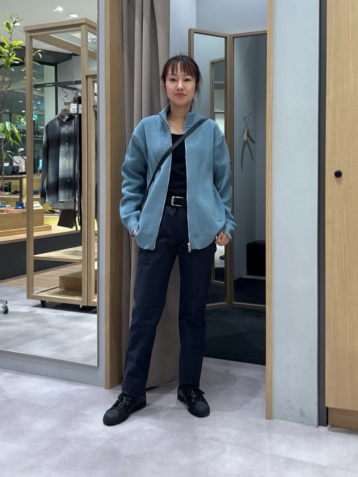 よぴさんの「TAKEO KIKUCHI｜【全7サイズ&times;8色展開！】トップマルチヘリンボン パンツ」を使ったコーディネート