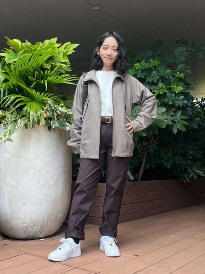 みちゃおさんの「TAKEO KIKUCHI｜【Made in JAPAN】播州織 ストレッチ パンツ」を使ったコーディネート