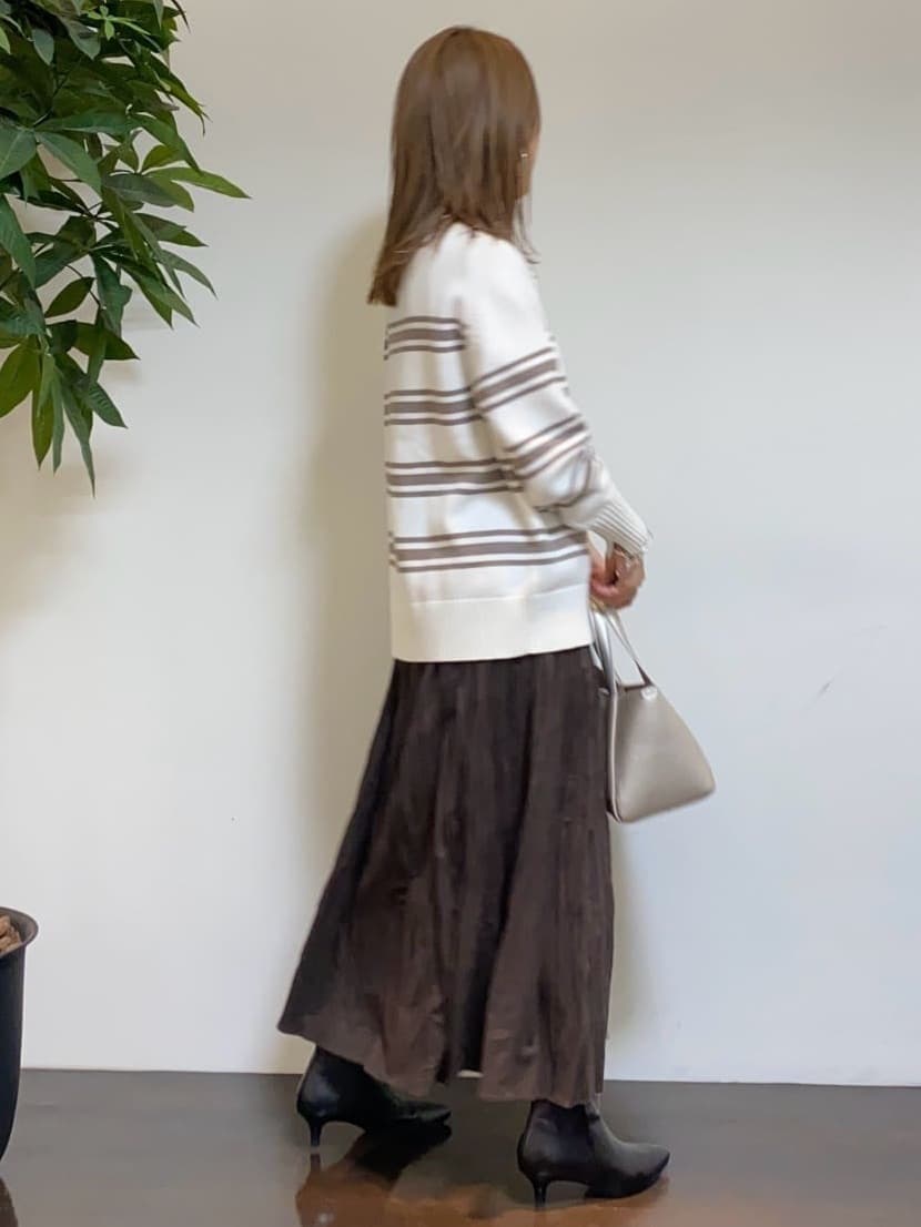 tomoさんの「UNTITLED｜トリプルワントップペンダント」を使ったコーディネート