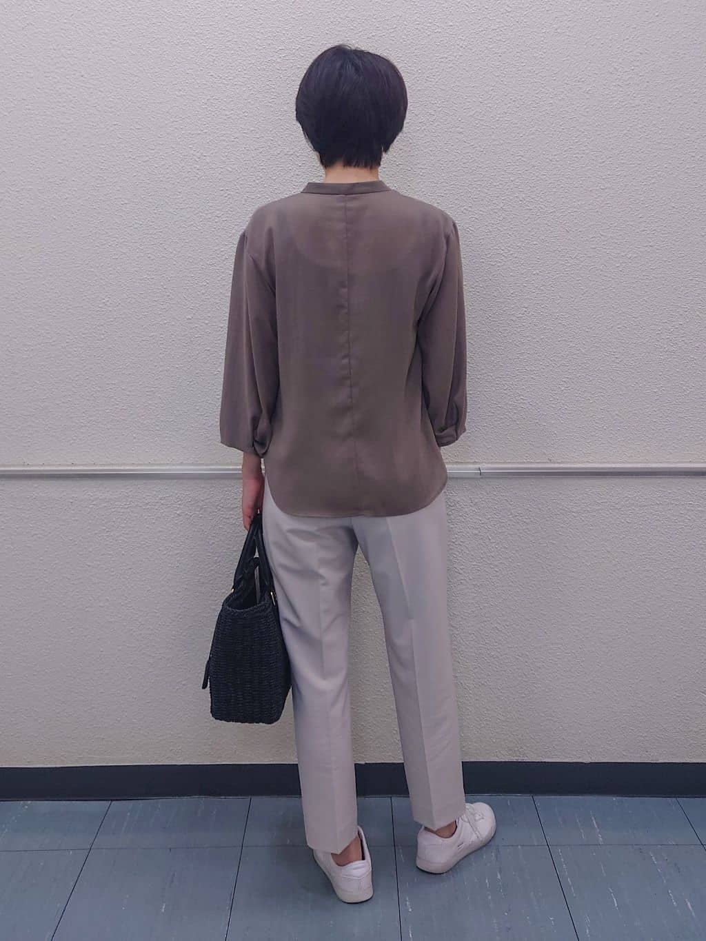 ホンマさんの「Reflect｜◆【マシンウォッシュ可／セットアップ可】スリーブディティールブラウス」を使ったコーディネート