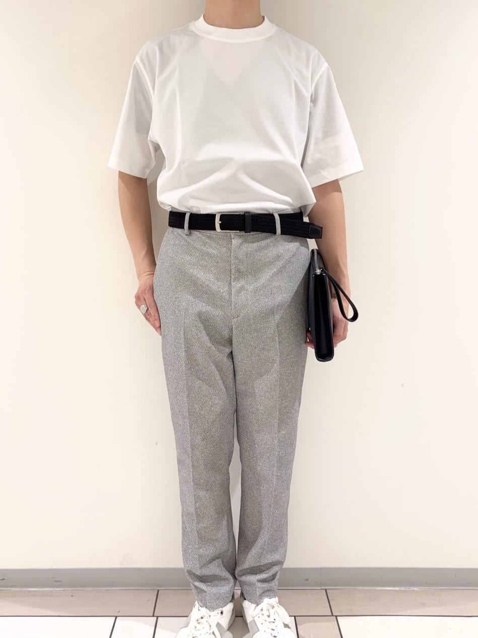 及川さんの「TAKEO KIKUCHI｜【抗菌防臭／5サイズ展開】ハイゲージポンチ Tシャツ」を使ったコーディネート