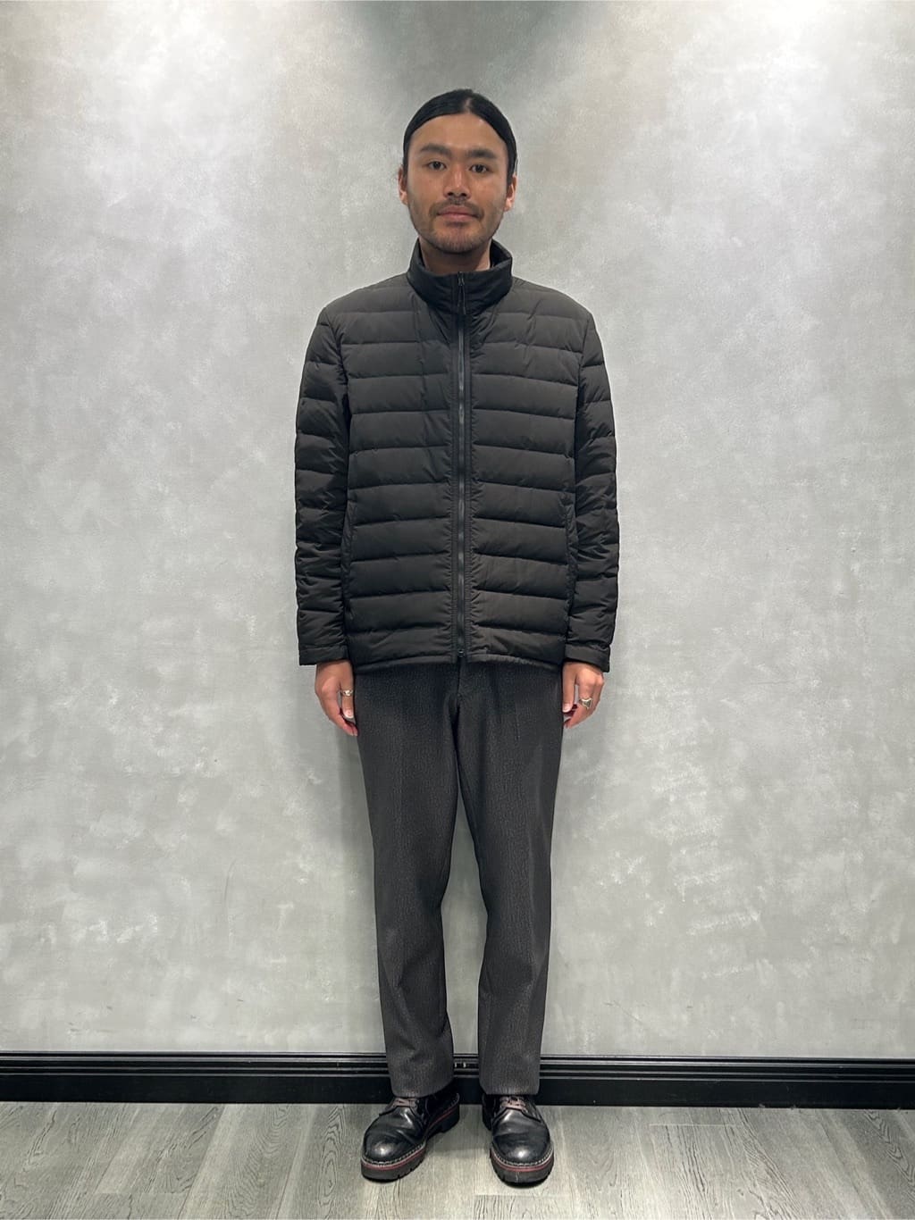 ☆さんの「TAKEO KIKUCHI｜【DOWN FABRIC】ダウンファブリック ドレスパンツ / セットアップ対応」を使ったコーディネート