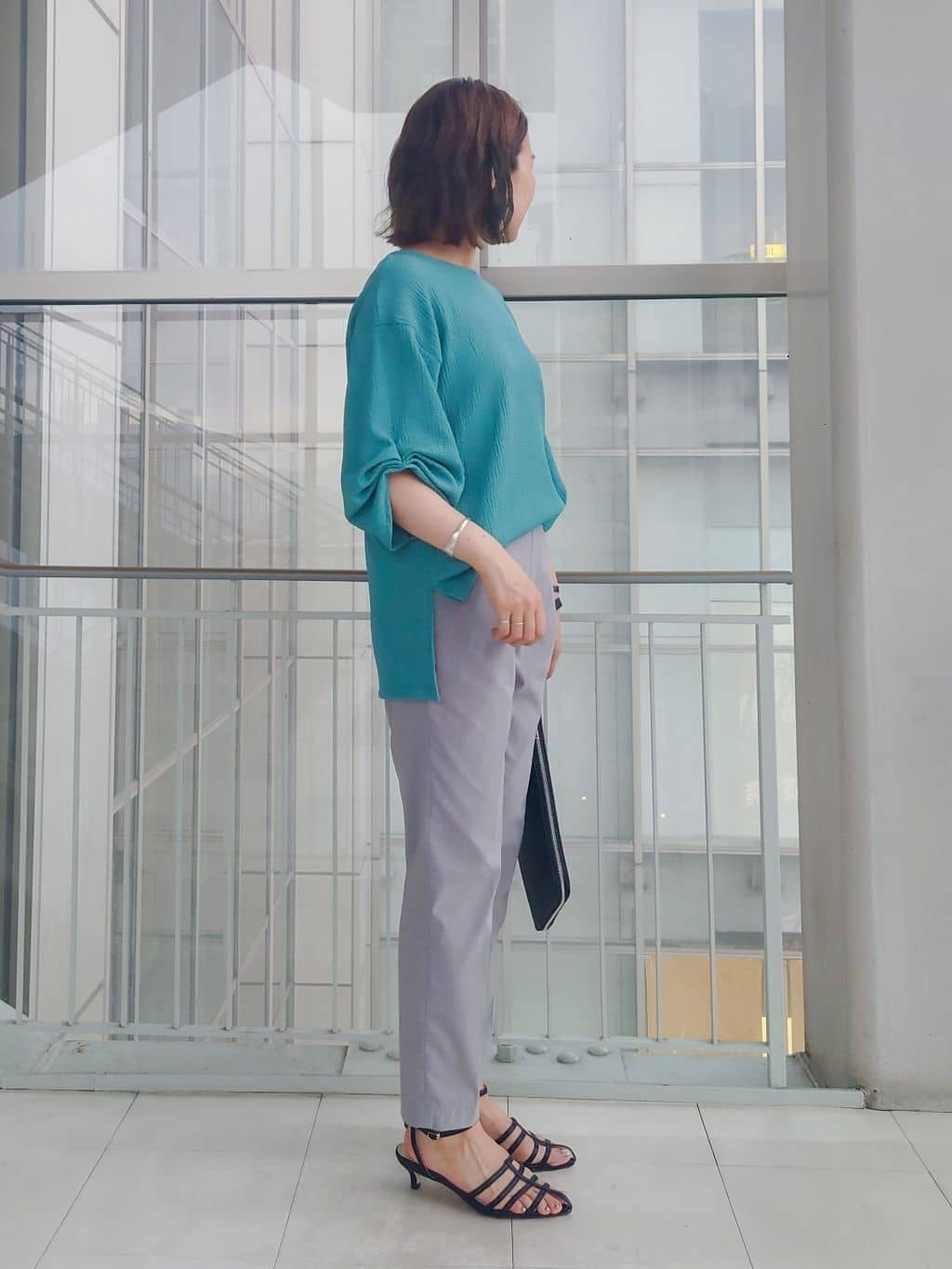 maruさんの「THE SHOP TK｜【ご好評につき再入荷！！】L字クラッチバッグ 冠婚葬祭/ビジネス/セレモニー/パーティー」を使ったコーディネート