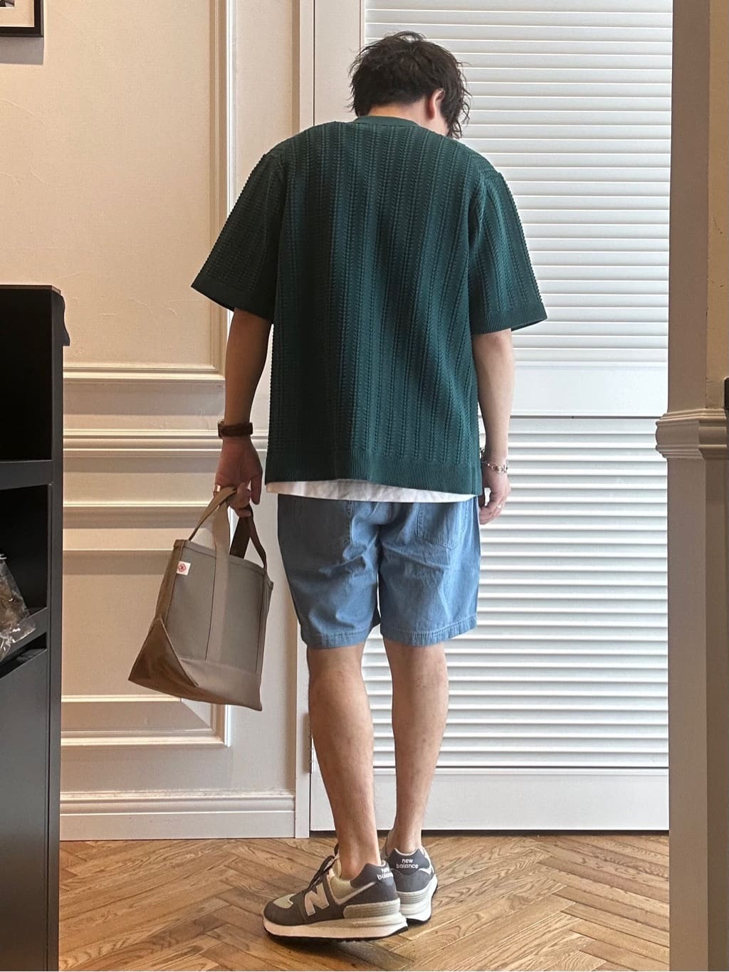 須田　慎二郎さんの「DRESSTERIOR｜」を使ったコーディネート