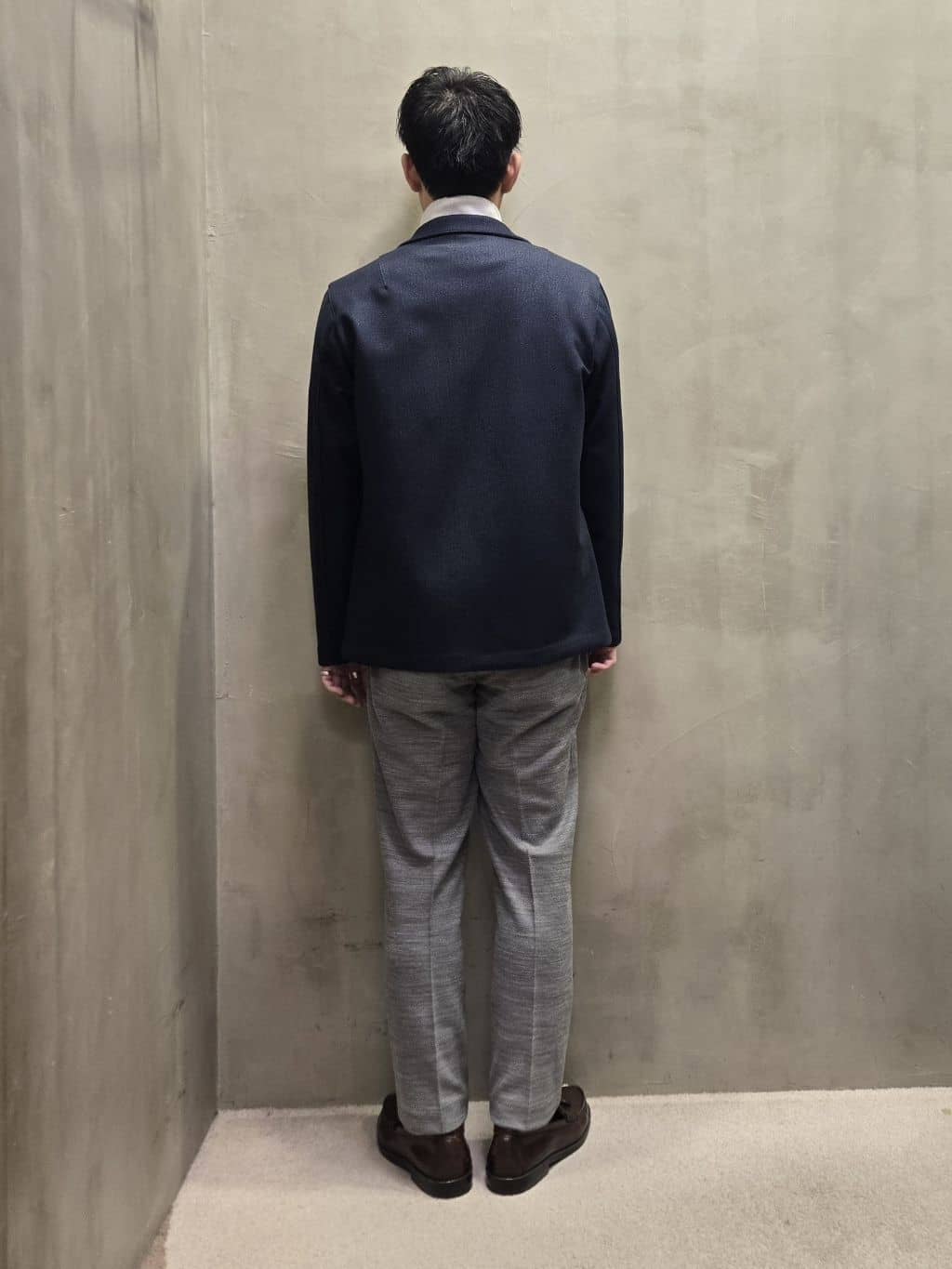 白木駆さんの「TAKEO KIKUCHI｜【DOWN FABRIC】ダウンファブリック スタンドカラーブルゾン」を使ったコーディネート