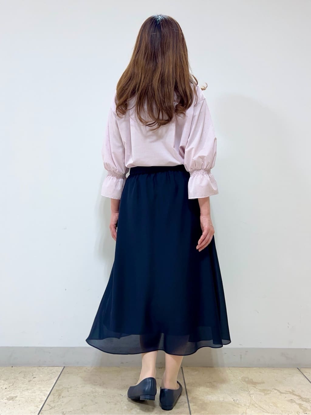 yuさんの「Reflect｜◆【洗える】キャンディースリーブブラウス」を使ったコーディネート