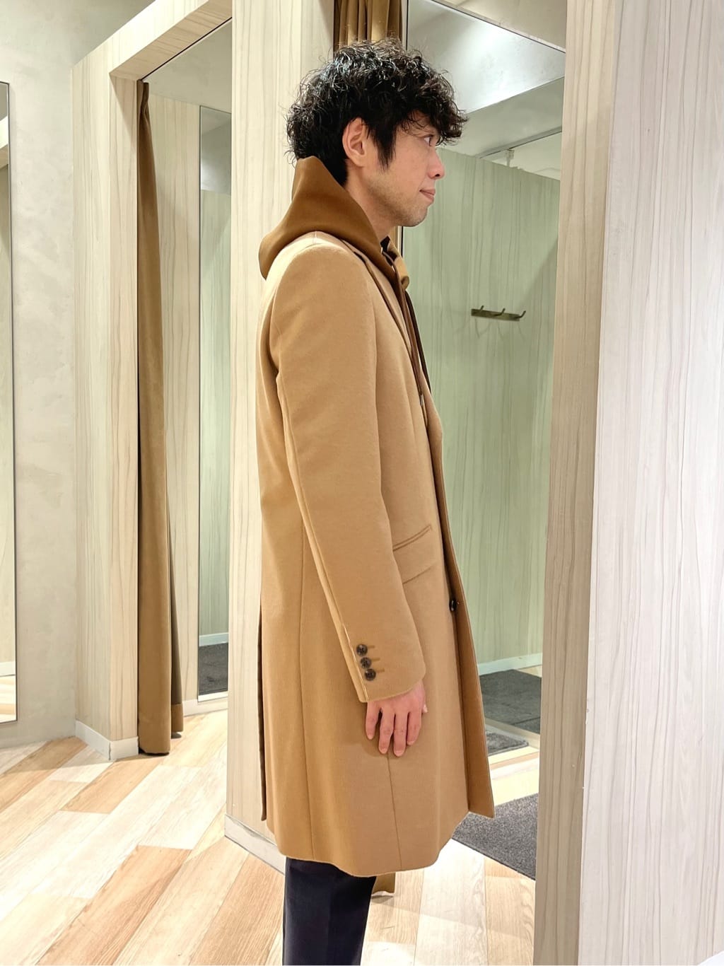URAさんの「TAKEO KIKUCHI｜ウールカシミヤブレンド チェスターコート」を使ったコーディネート
