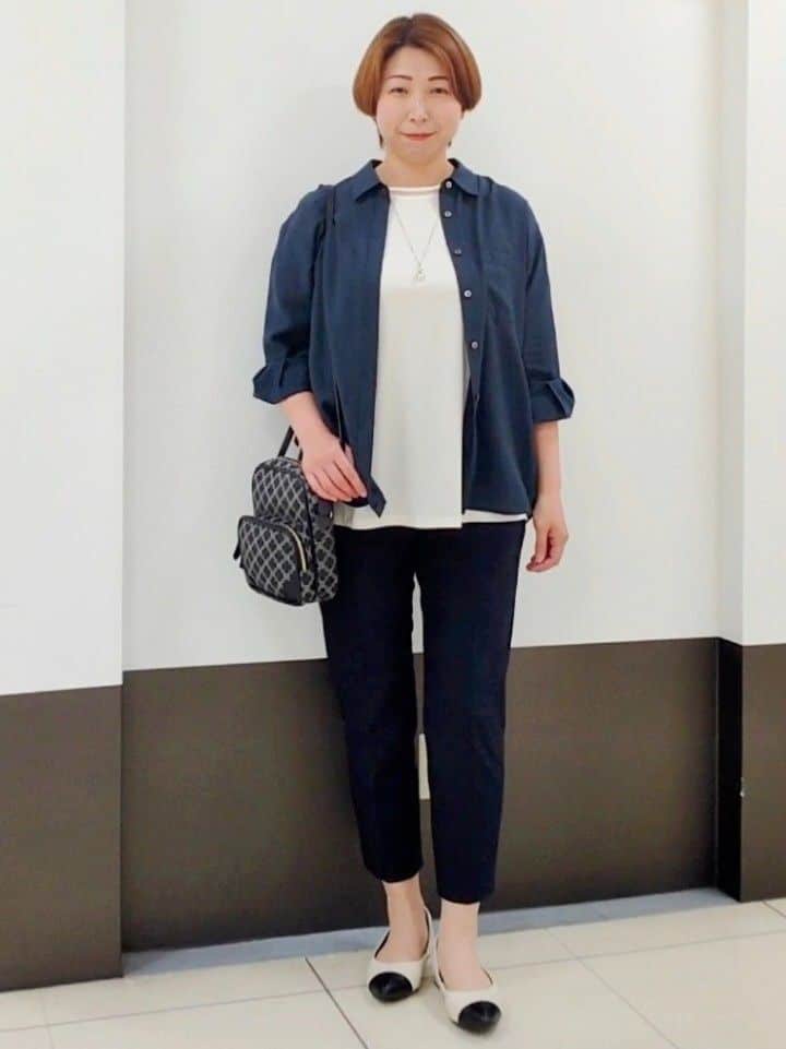 じゅりさんの「Reflect｜◆【マシンウォッシュ可】3WAYシアーシャツブラウス」を使ったコーディネート