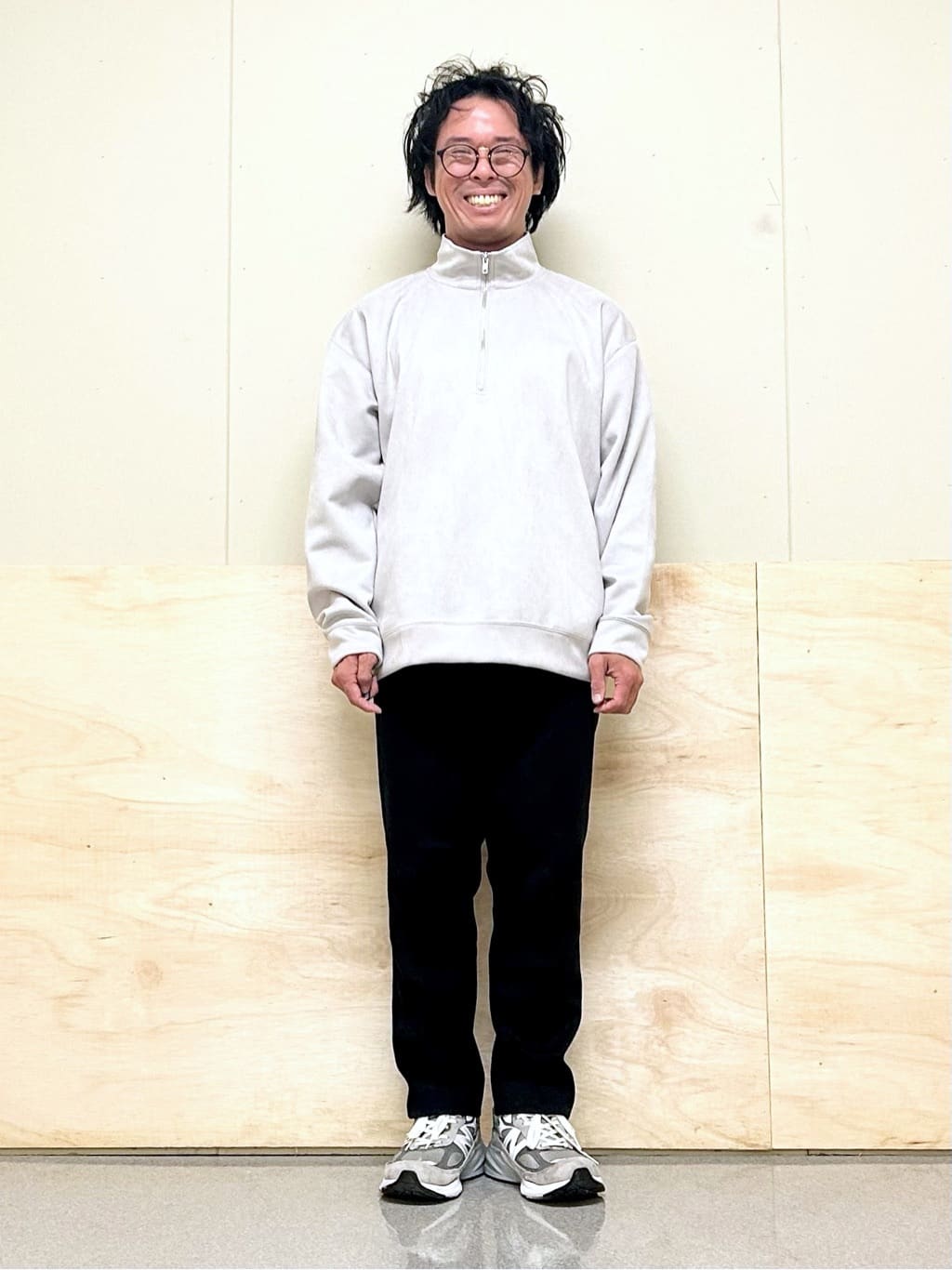 KENJI Iさんの「THE SHOP TK｜サフィアーノミニサコッシュ」を使ったコーディネート