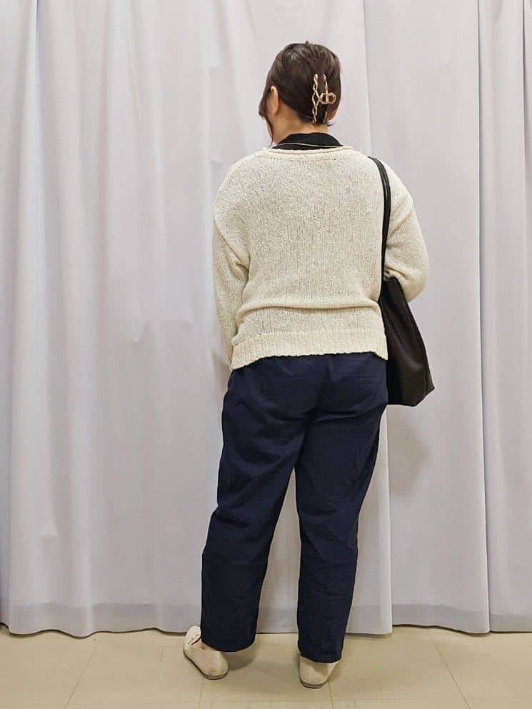 かなさんの「SHOO･LA･RUE｜◆さりげない凹凸感で表情豊か。ロールネックニット」を使ったコーディネート