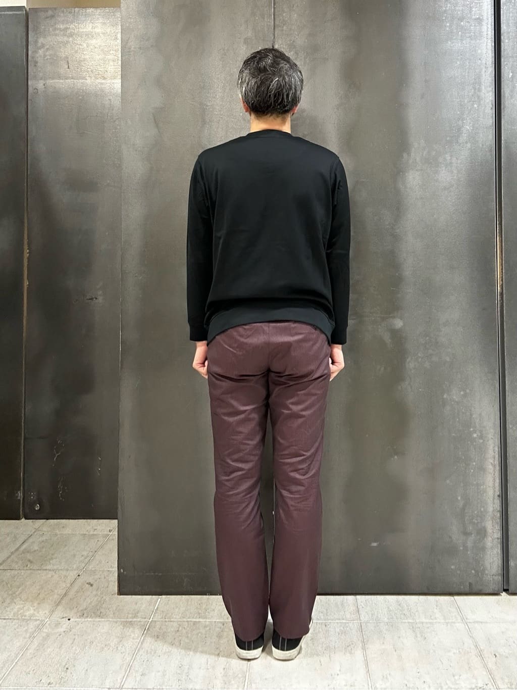 coheyさんの「TAKEO KIKUCHI｜【全7サイズ&times;8色展開！】トップマルチヘリンボン パンツ」を使ったコーディネート