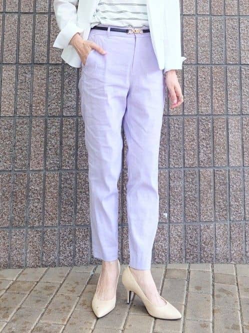 MUTSUKOさんの「UNTITLED｜【手洗い／88cm正方形】エンブレムプリントスカーフ」を使ったコーディネート
