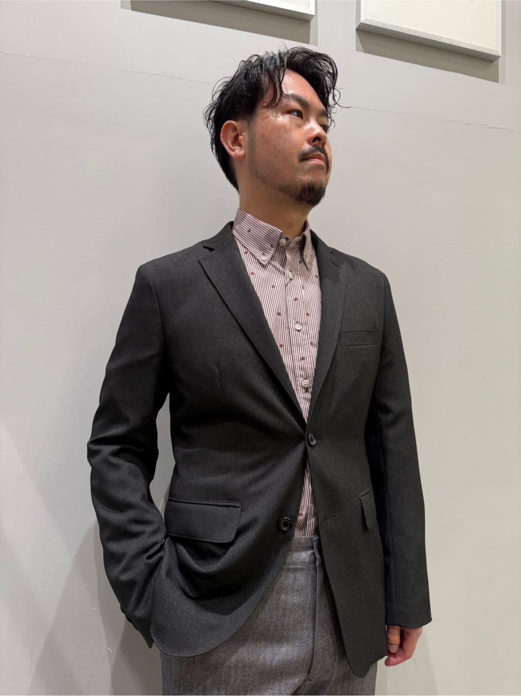 SHOTAさんの「TAKEO KIKUCHI｜【Made in JAPAN】播州織 ヘリンボン ストレート パンツ」を使ったコーディネート