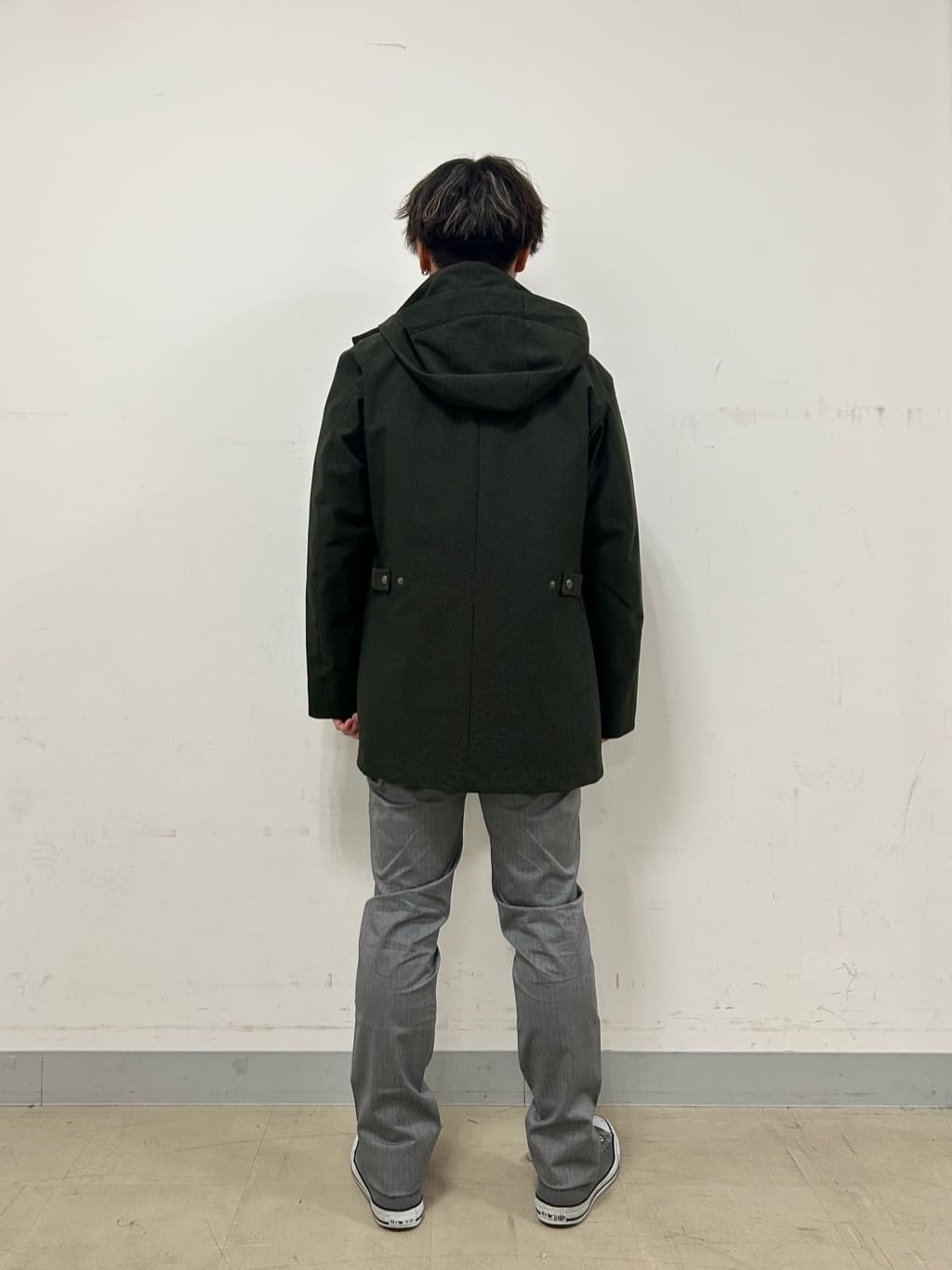Hiroさんの「TAKEO KIKUCHI｜【全7サイズ&times;8色展開！】トップマルチヘリンボン パンツ」を使ったコーディネート