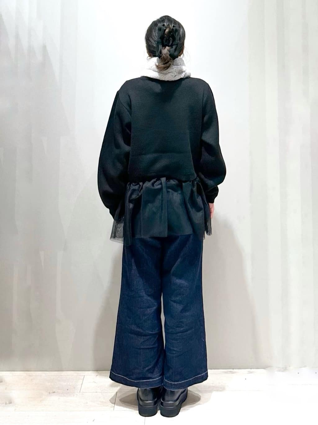 Iguさんの「THE SHOP TK｜◆裾チュールプルオーバー【洗える】」を使ったコーディネート