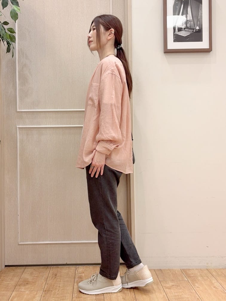 みぞさんさんの「SHOO･LA･RUE｜◆【洗える/SS-3L/美脚シルエット】アクティブ派のデニム イージーテーパードパンツ」を使ったコーディネート