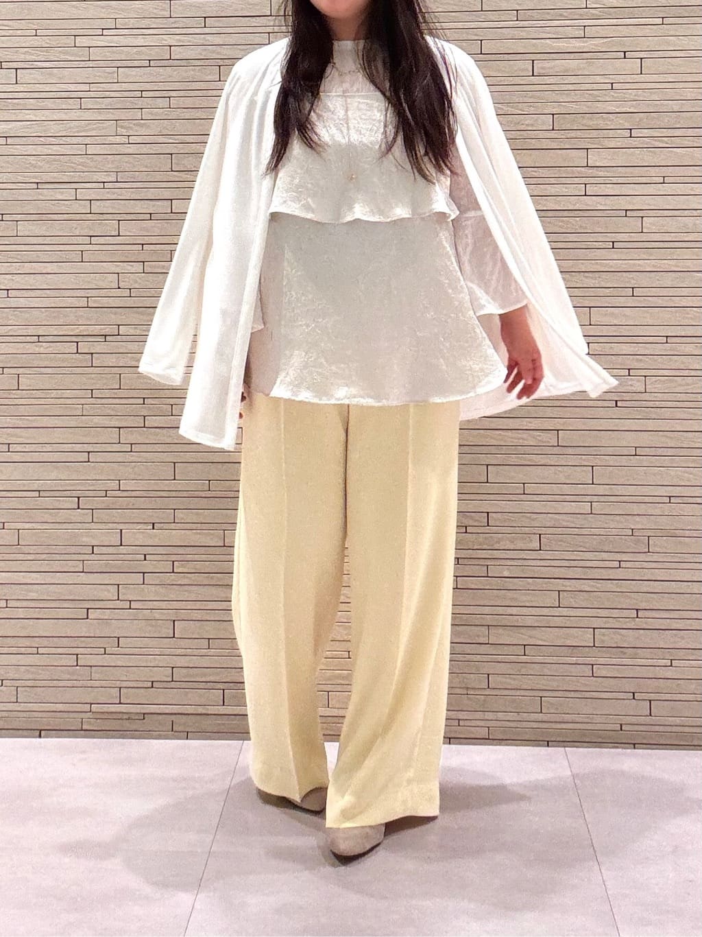 MEGUMIさんの「INDIVI｜」を使ったコーディネート