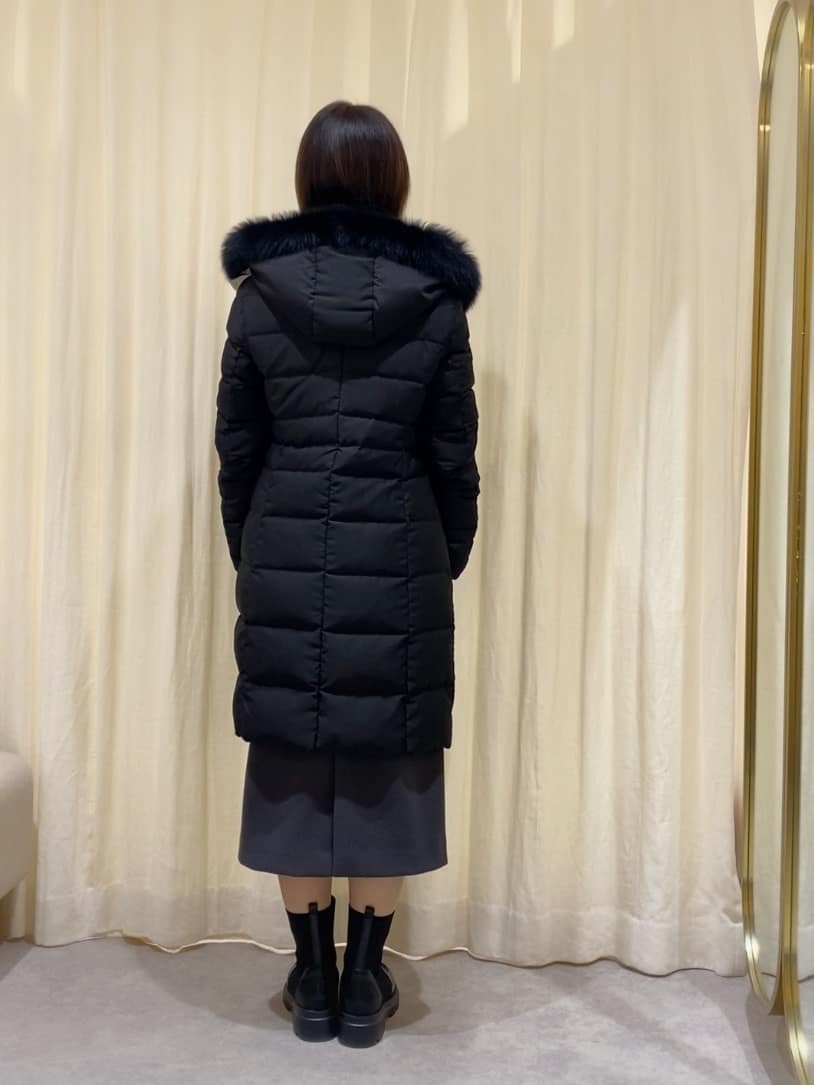 𝑹𝑶𝑴𝑰さんの「INDIVI｜」を使ったコーディネート