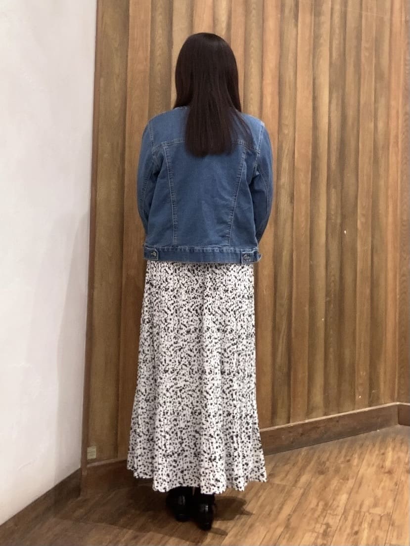 優さんの「SHOO･LA･RUE｜」を使ったコーディネート