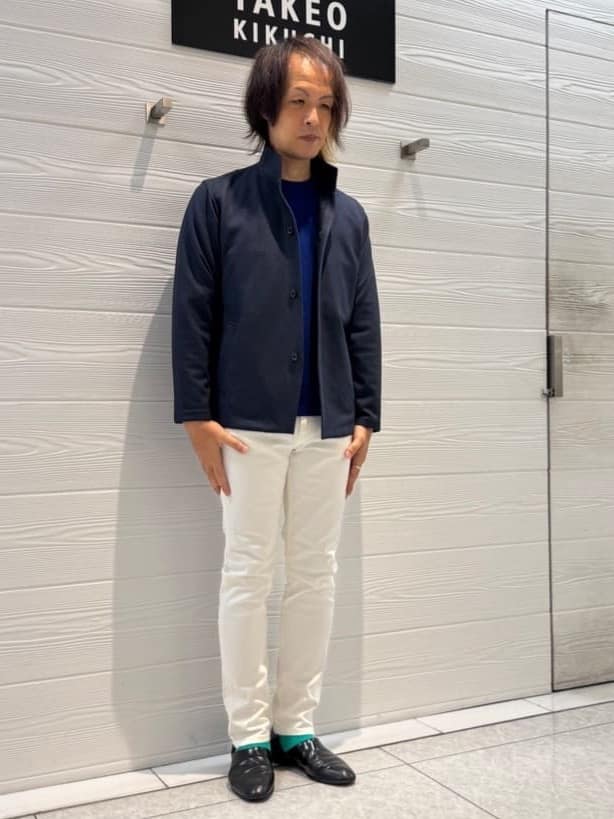 井出恭輔さんの「TAKEO KIKUCHI｜【DOWN FABRIC】ダウンファブリック スタンドカラーブルゾン」を使ったコーディネート