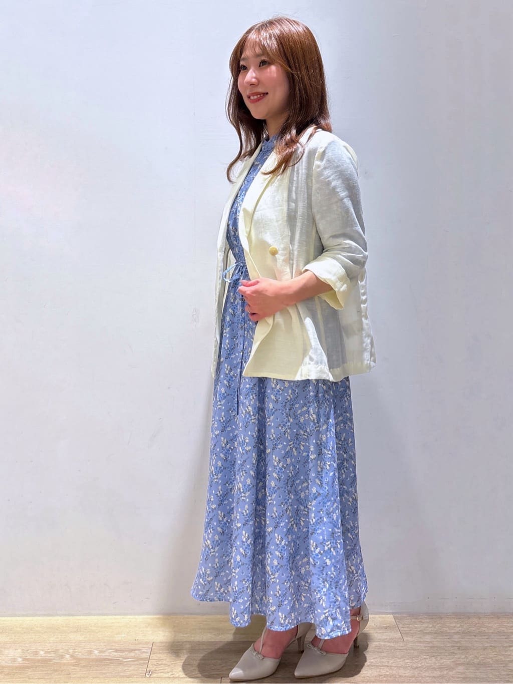 さやかさんの「index｜麻調シアーダブルブレストテーラードジャケット【洗濯機洗い可】」を使ったコーディネート