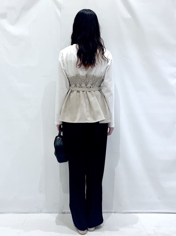 komaさんの「OPAQUE.CLIP｜◆ベルト付ビスチェドッキングカットソー【洗濯機洗い可】」を使ったコーディネート