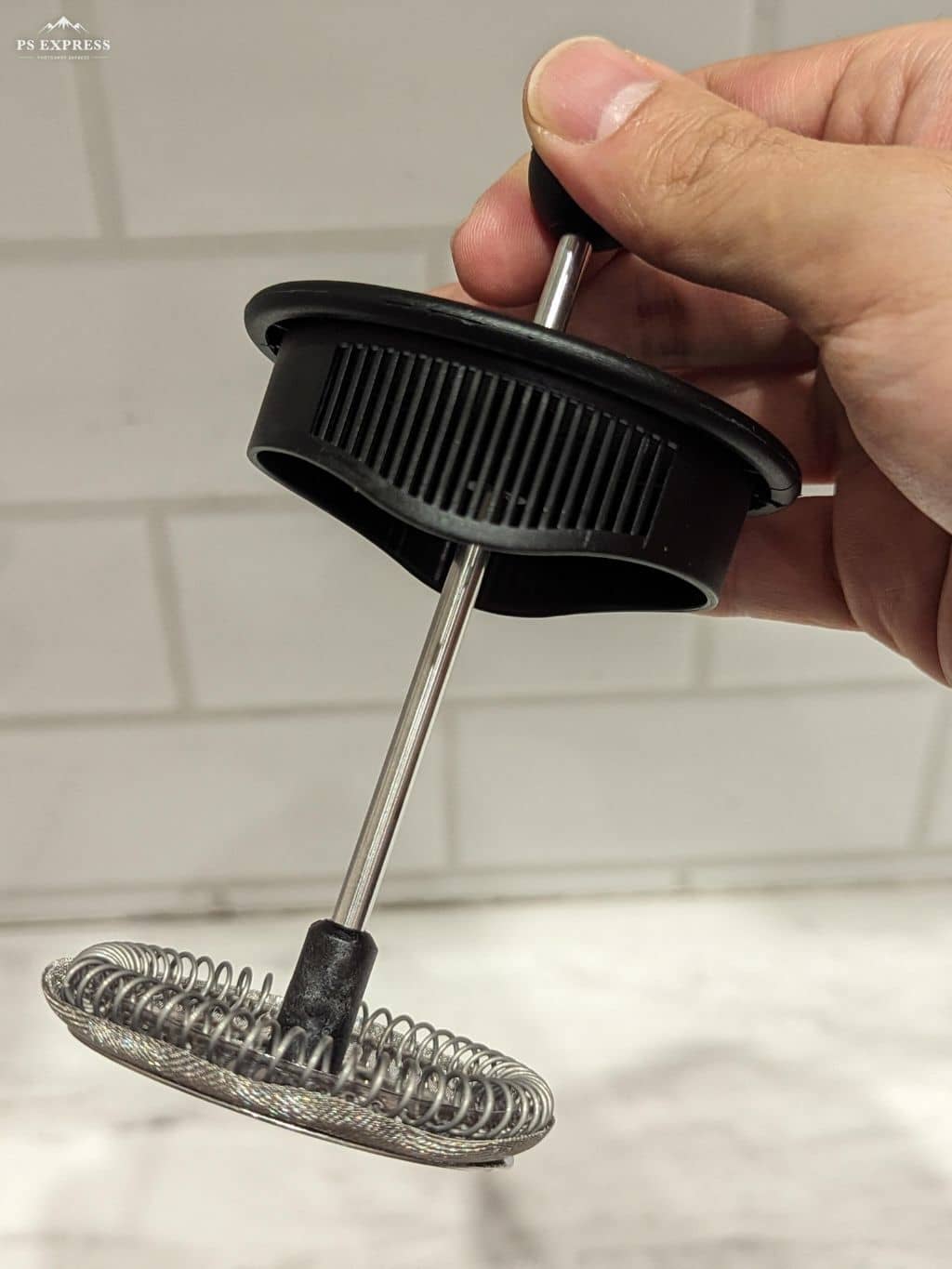 シモさんの「212 KITCHEN STORE｜KENIYA フレンチプレスコーヒーメーカ－ 500ml ＜bodum ボダム＞」を使ったコーディネート