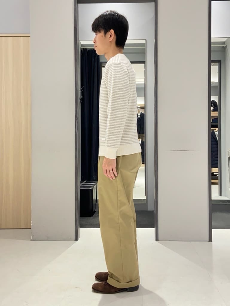 わいずみさんの「TAKEO KIKUCHI｜【DOWN FABRIC】ダウンファブリック スタンドカラーブルゾン」を使ったコーディネート