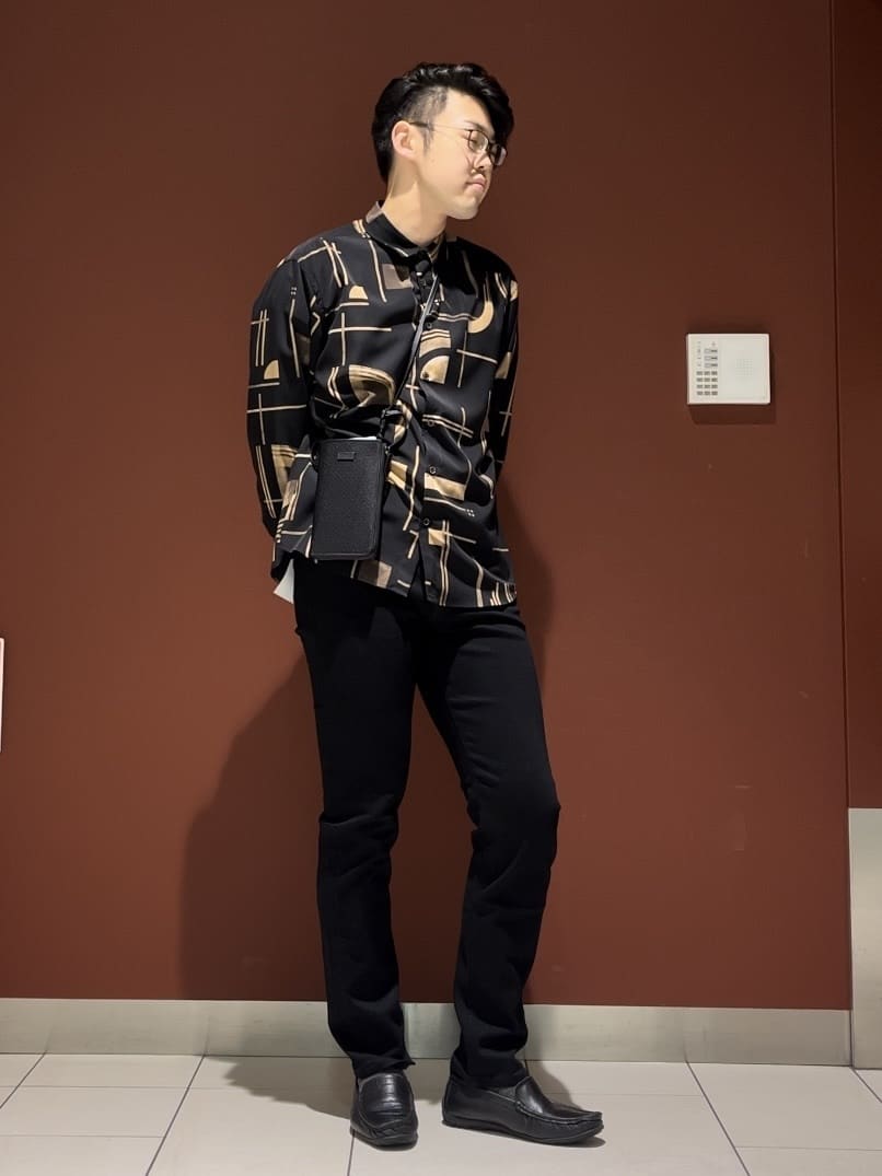 ジュンさんの「TAKEO KIKUCHI｜【Sサイズ～】ストレッチ デニム パンツ」を使ったコーディネート
