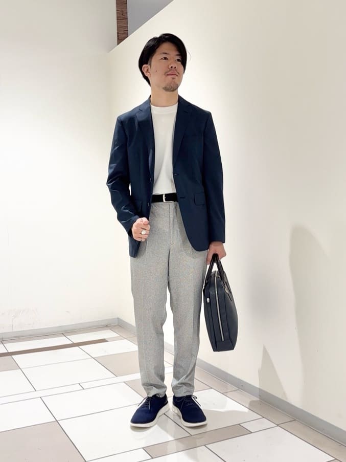 及川さんの「TAKEO KIKUCHI｜【抗菌防臭】COOL DOTS（R）ドビープリント ジャケット」を使ったコーディネート