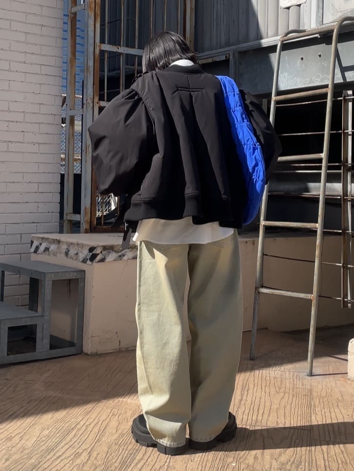 川本葵さんの「tk.TAKEO KIKUCHI｜◆【パフィーシリーズ】ロータスショルダー」を使ったコーディネート