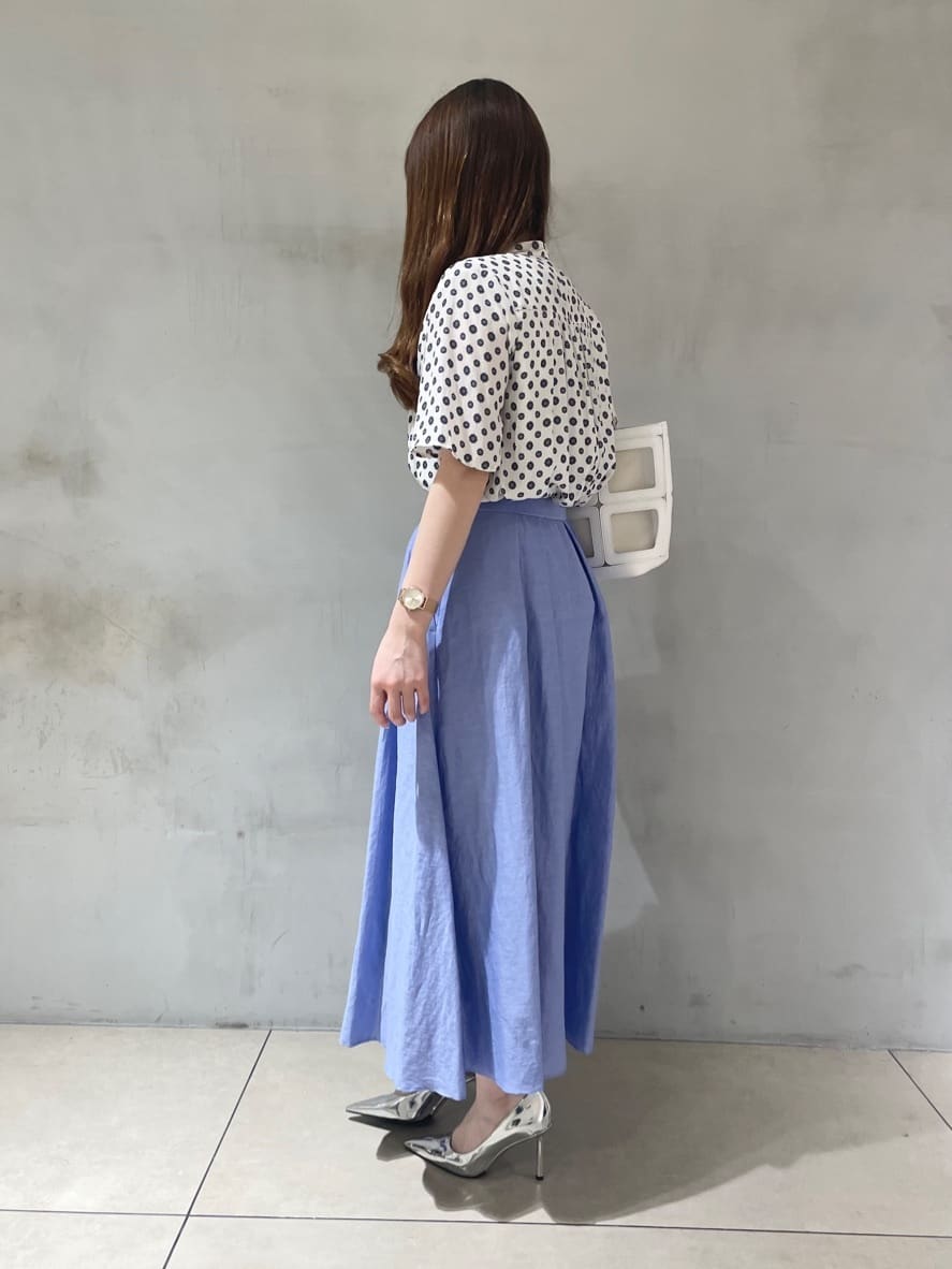 ゆいさんの「UNTITLED｜◆【セットアップ可能/オンオフ】小紋柄ブラウス」を使ったコーディネート