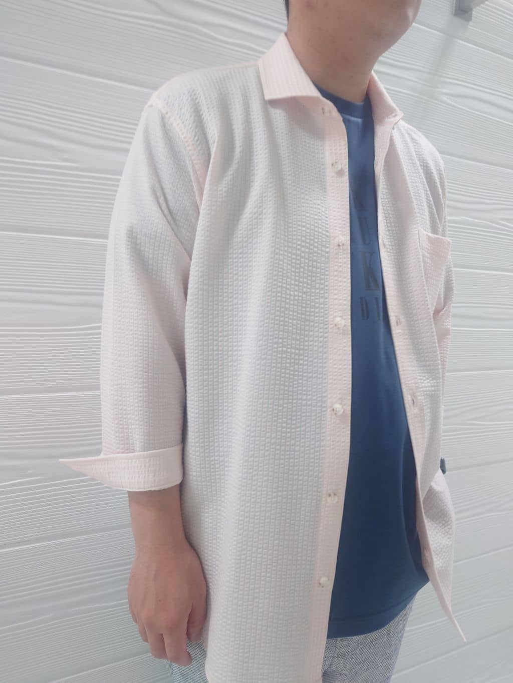 かずさんの「TAKEO KIKUCHI｜【尾州織】リネンブレンド メッシュパンツ」を使ったコーディネート
