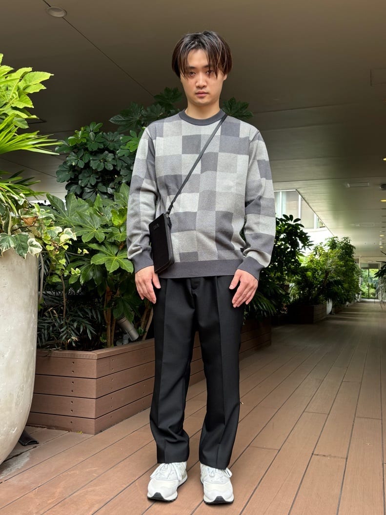 圭哉さんの「TAKEO KIKUCHI｜【THE FLAGSHIP】バラシャパンツ」を使ったコーディネート