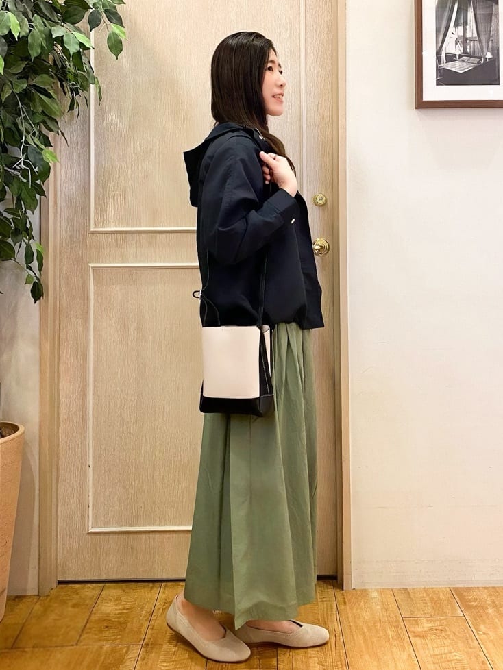 みぞさんさんの「SHOO･LA･RUE｜」を使ったコーディネート